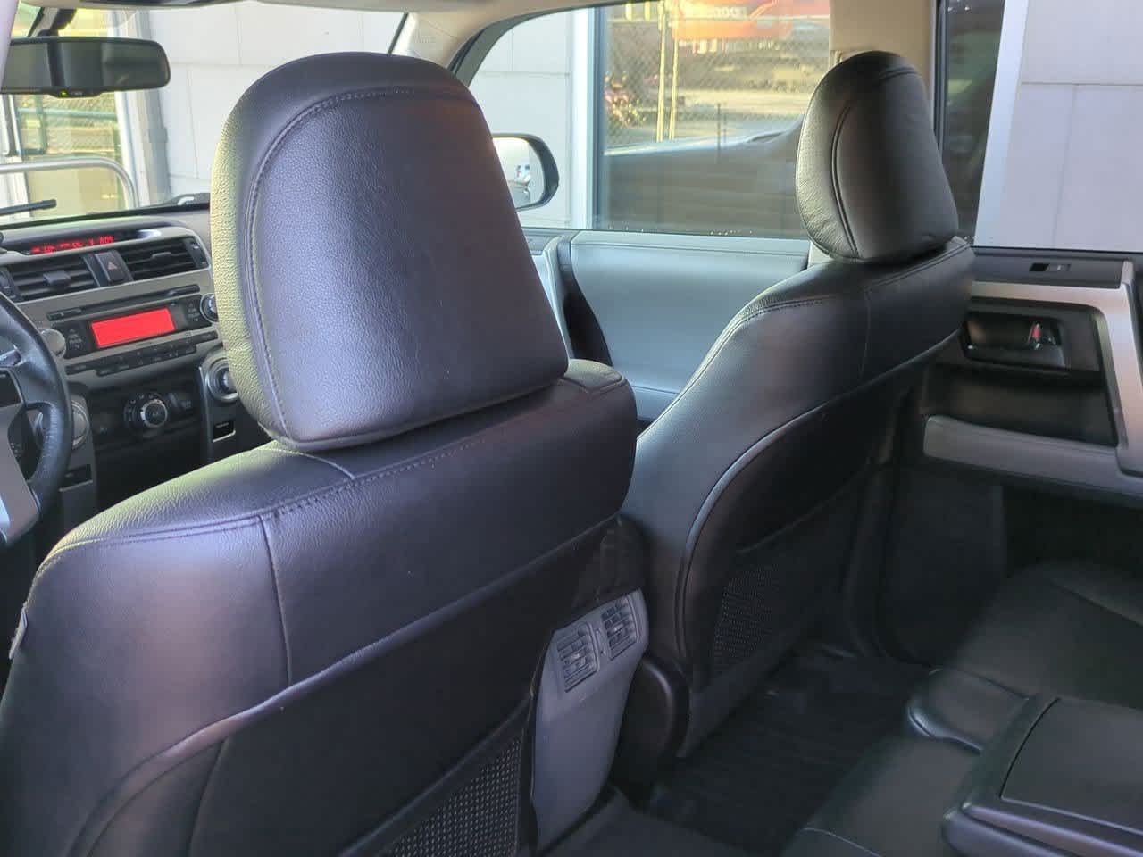 Thumbnail: 2011 Toyota 4Runner - 17