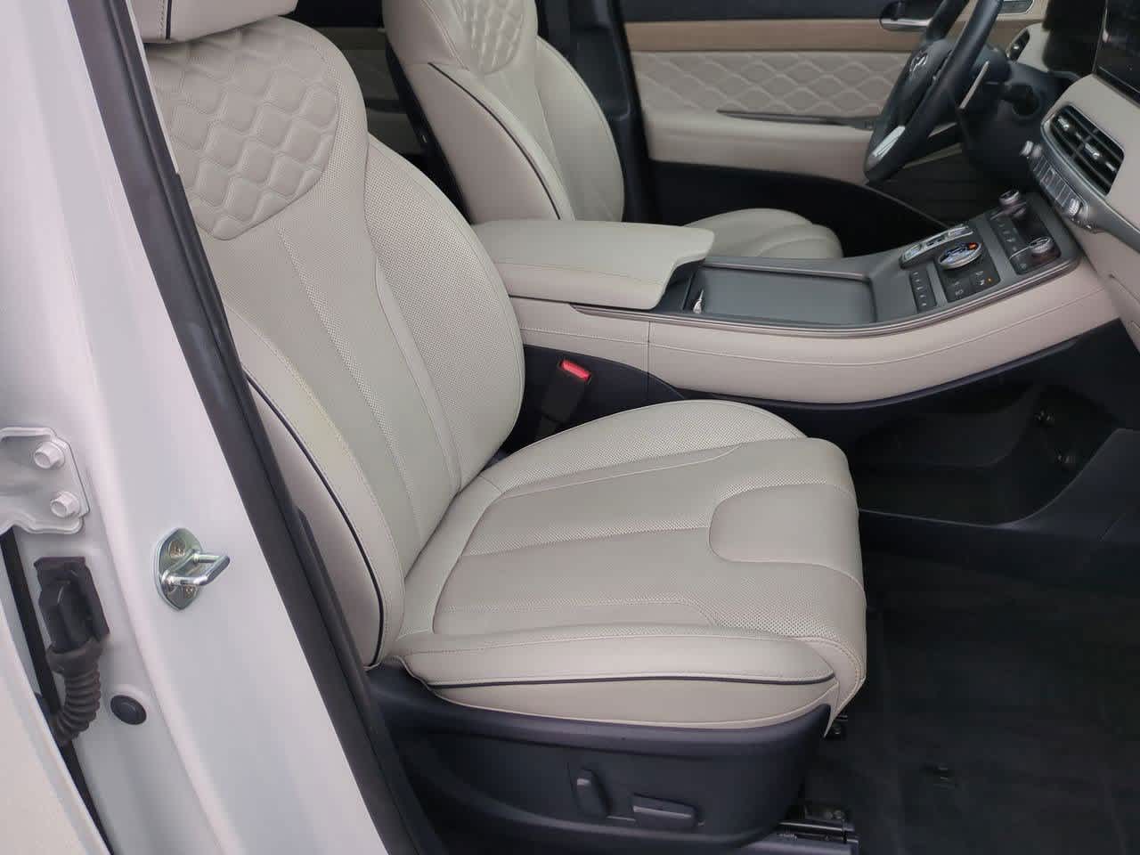 Thumbnail: 2022 Hyundai Palisade - 22