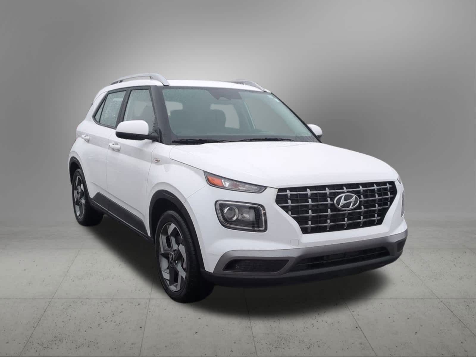 Thumbnail: 2024 Hyundai Venue - 8