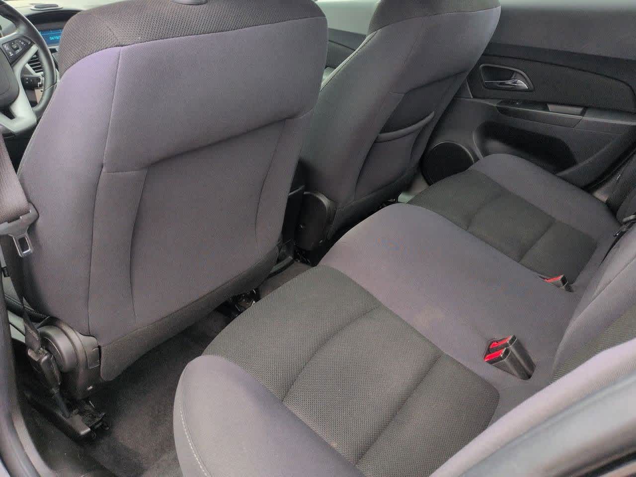 Thumbnail: 2014 Chevrolet Cruze - 18