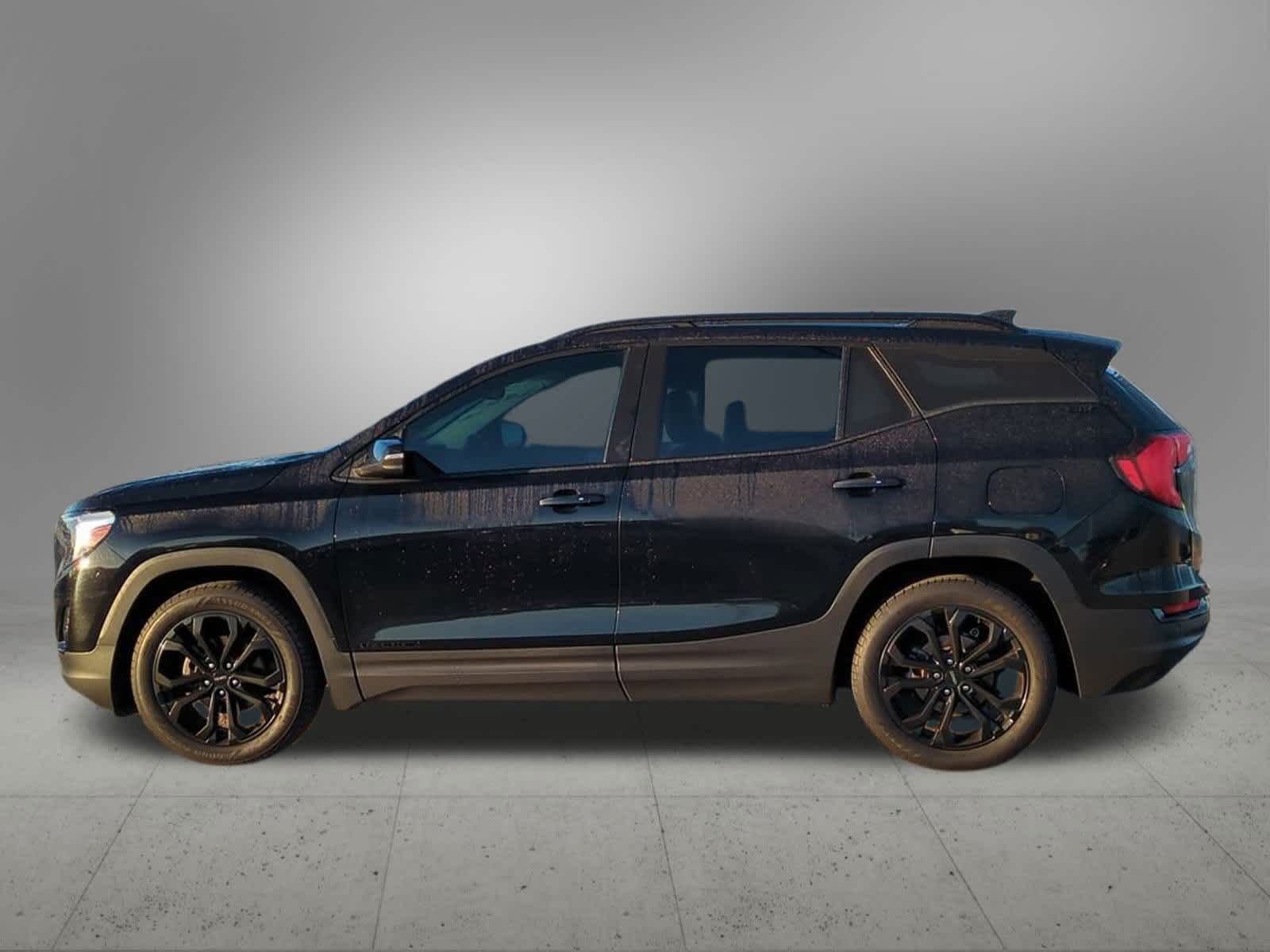 Thumbnail: 2021 GMC Terrain - 3
