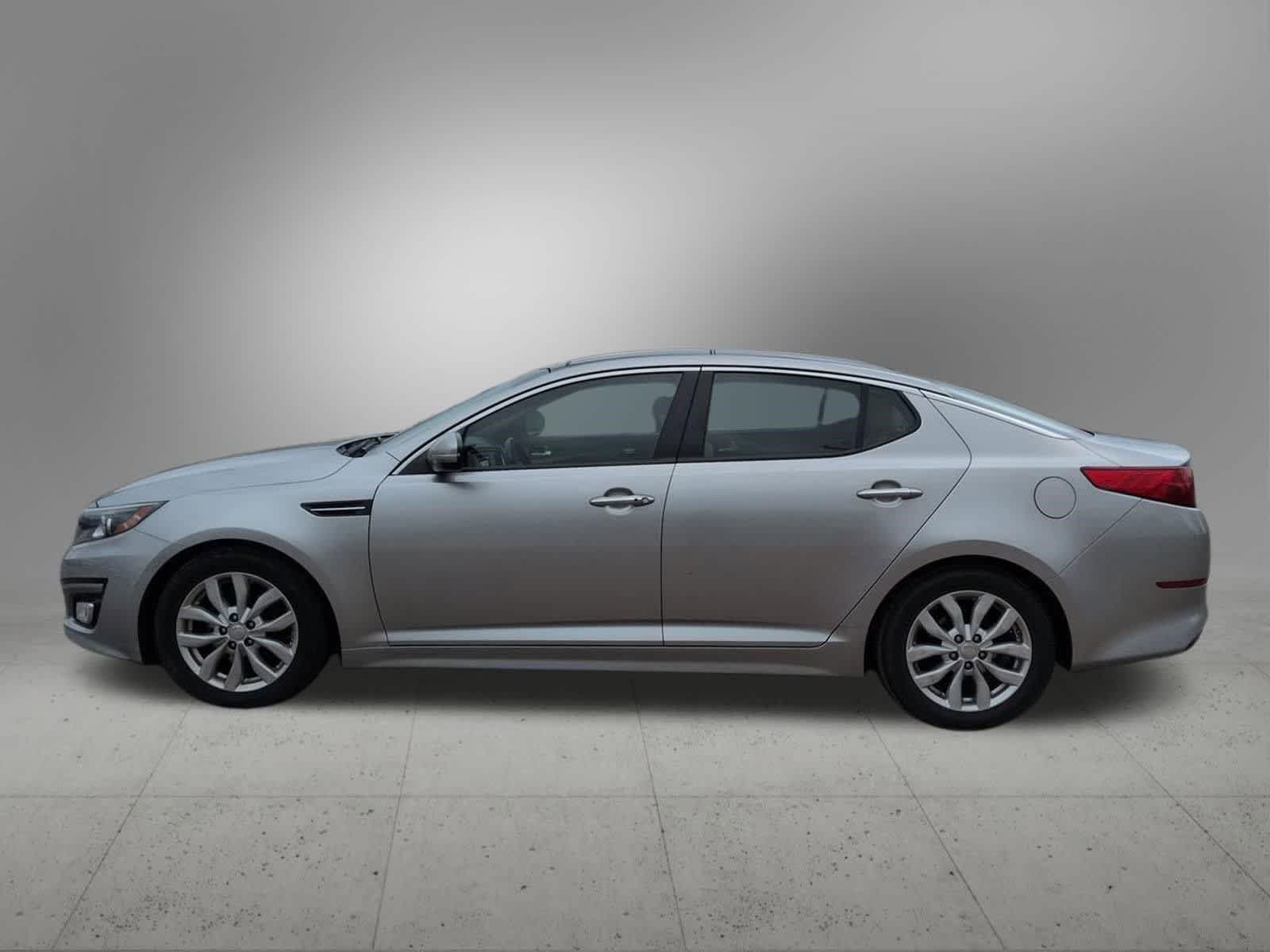 Thumbnail: 2015 Kia Optima - 4