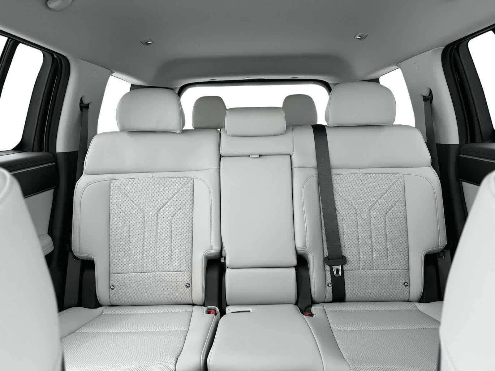 Thumbnail: 2025 Hyundai Santa Fe - 16