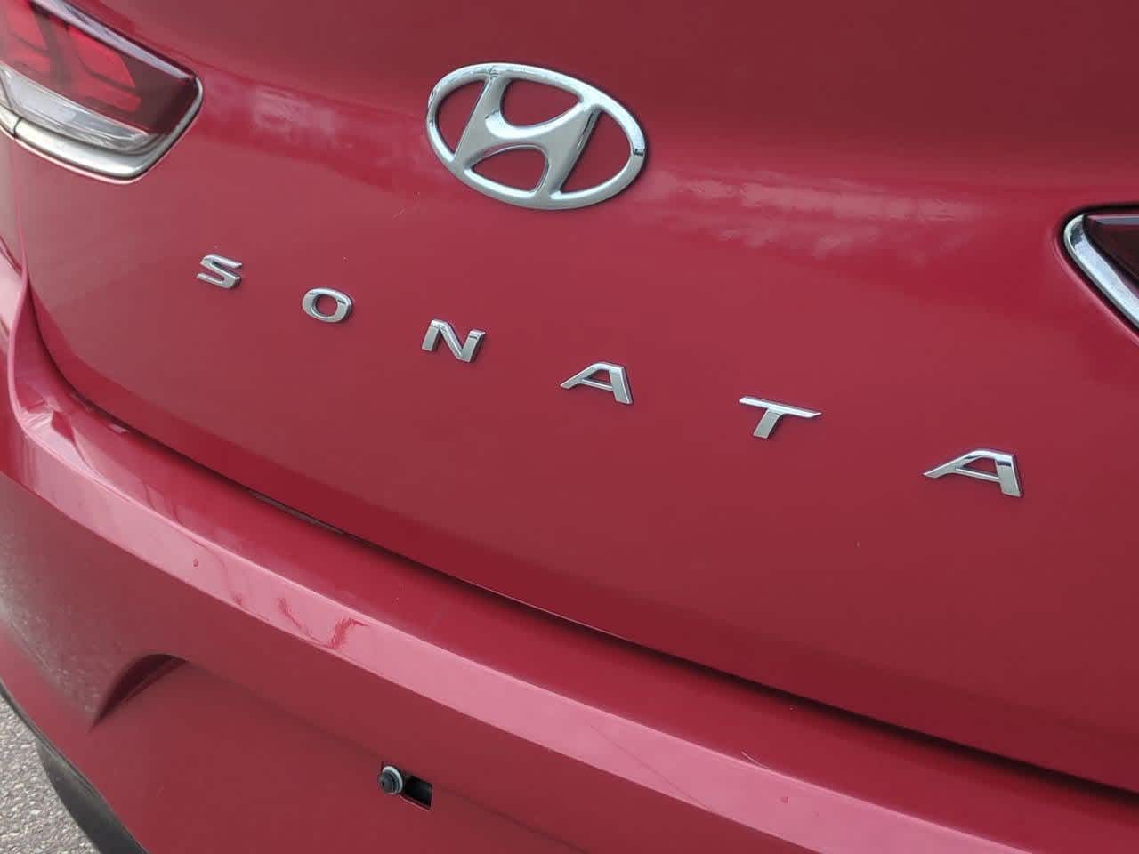 Thumbnail: 2019 Hyundai Sonata - 12