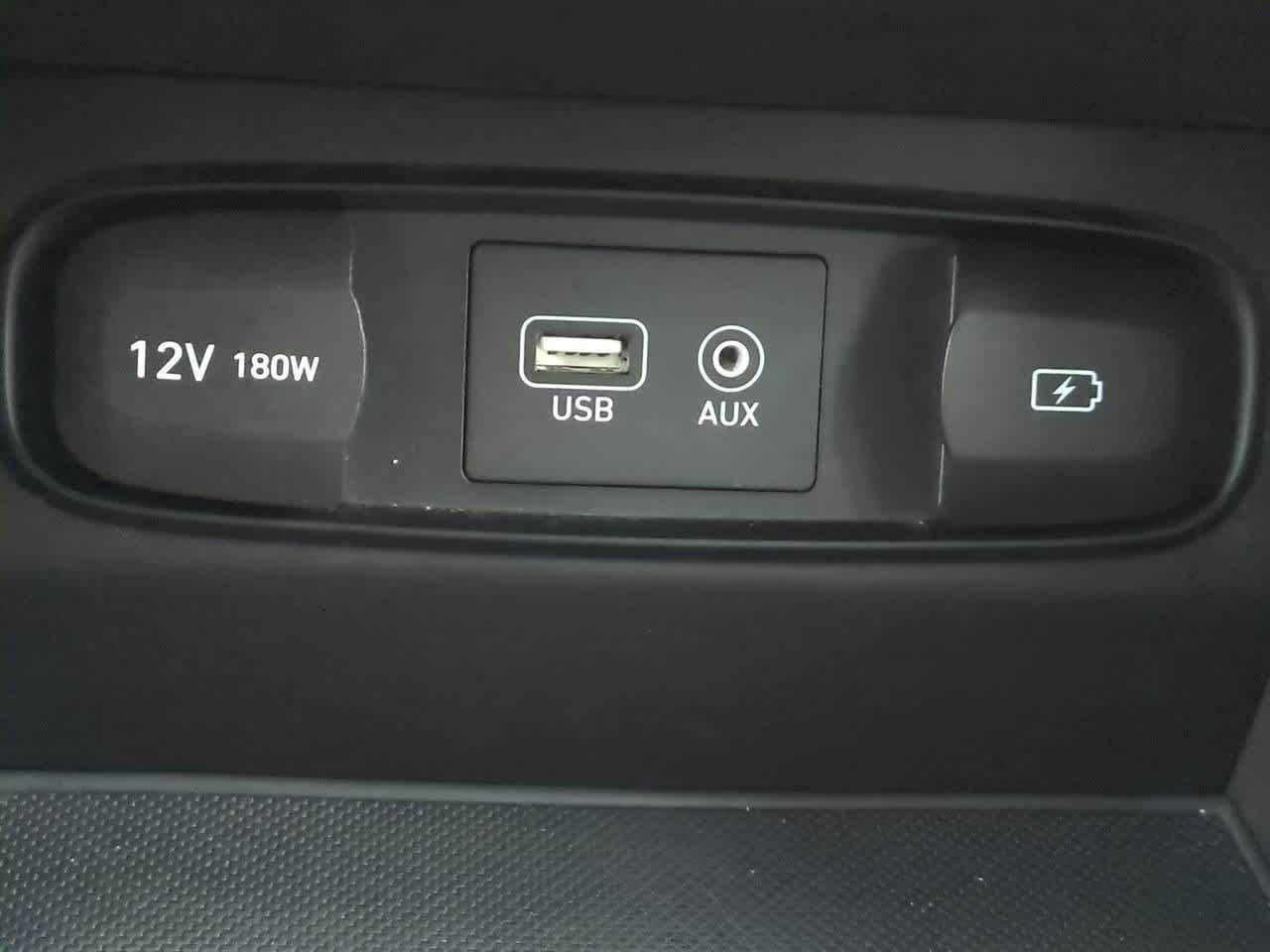 Thumbnail: 2019 Hyundai Santa Fe - 28