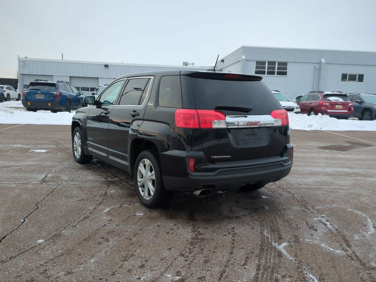 Thumbnail: 2017 GMC Terrain - 4