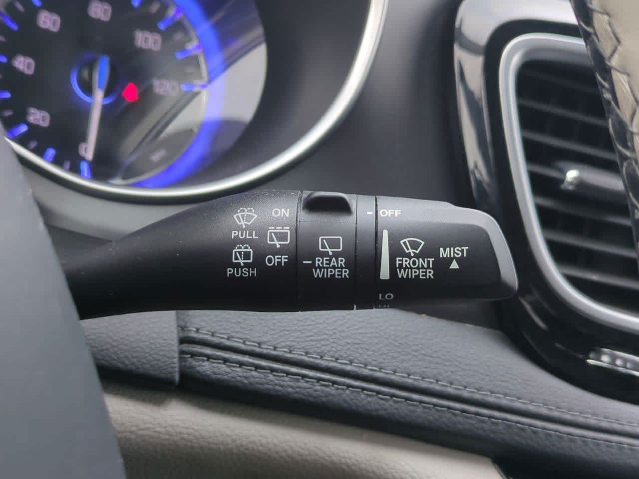 Thumbnail: 2020 Chrysler Pacifica - 26