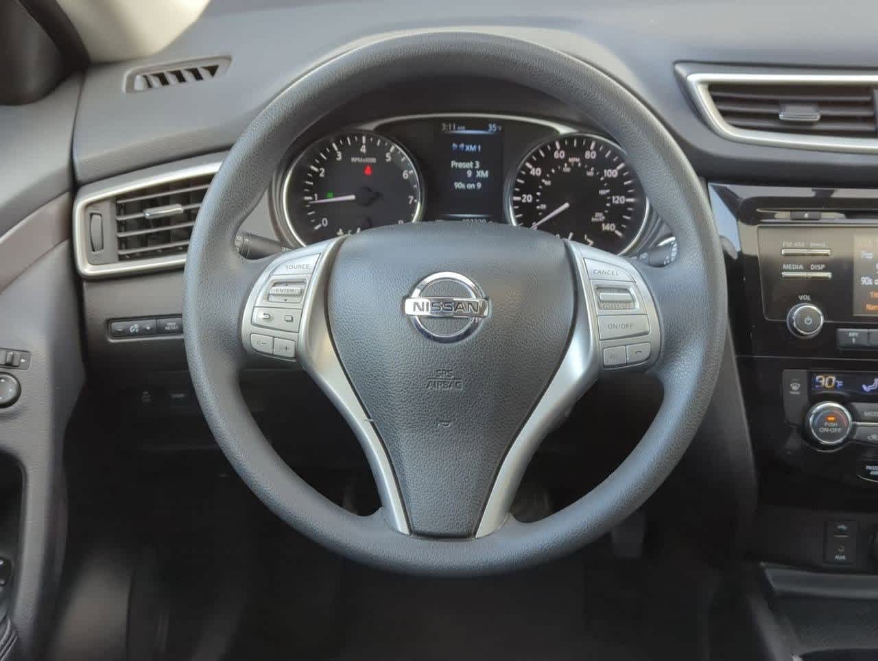2014 Nissan Rogue SV 22