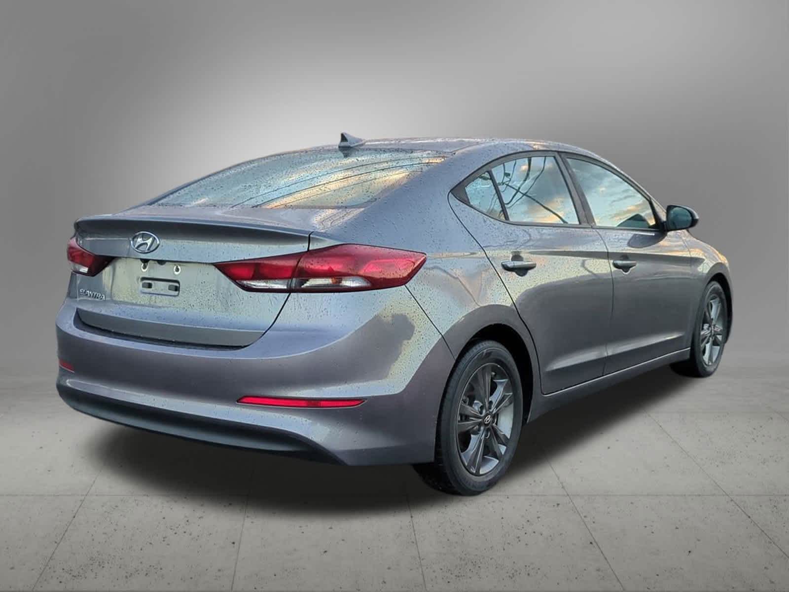 Thumbnail: 2018 Hyundai Elantra - 6