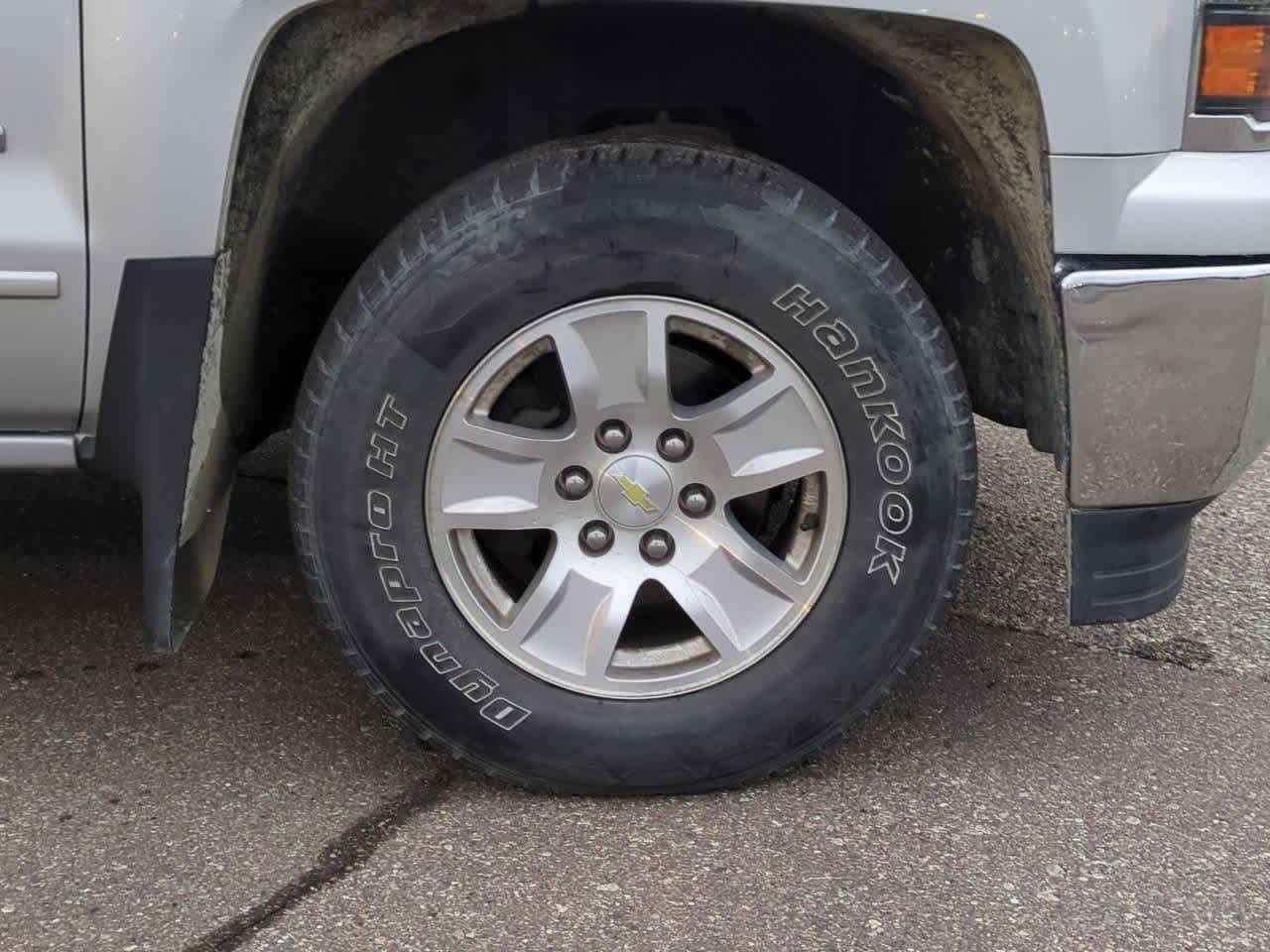 Thumbnail: 2015 Chevrolet Silverado 1500 - 13