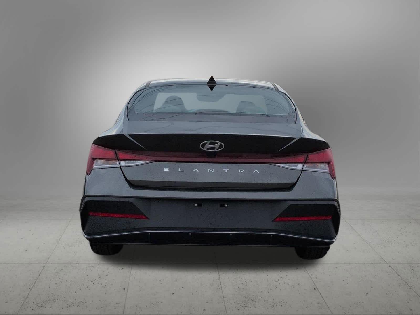 Thumbnail: 2024 Hyundai Elantra - 5