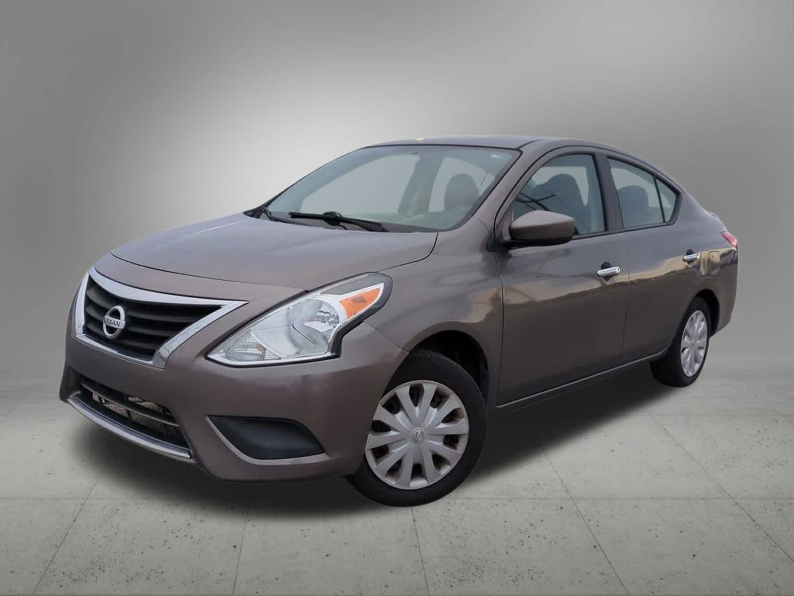 2016 Nissan Versa Sedan SV