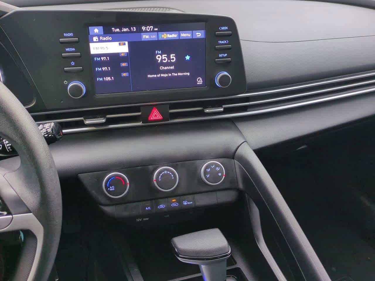 Thumbnail: 2023 Hyundai Elantra - 26