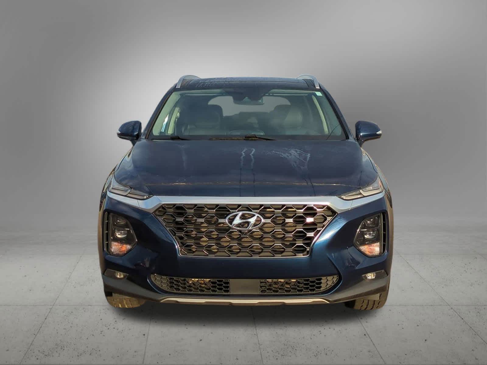 Thumbnail: 2019 Hyundai Santa Fe - 9