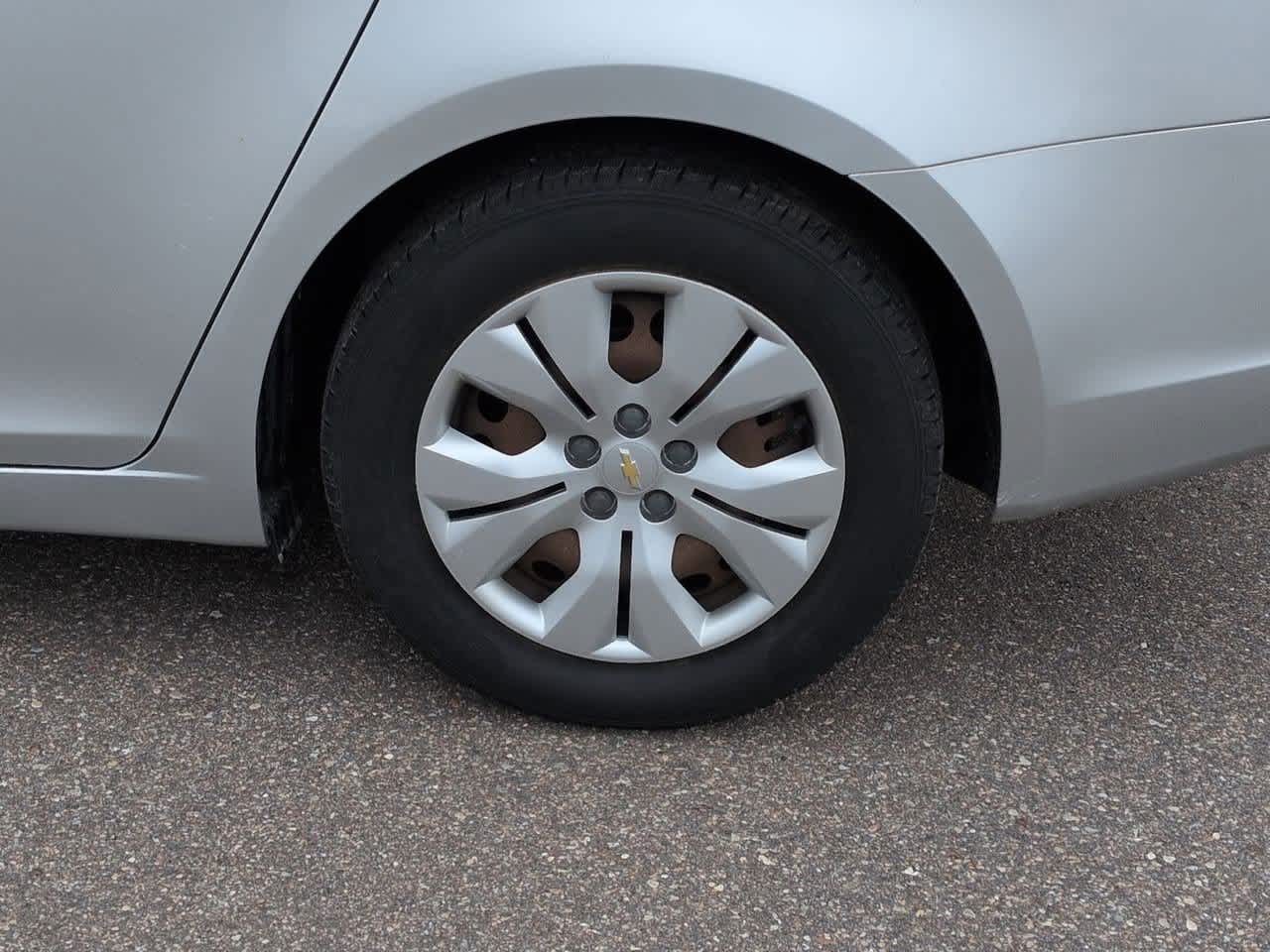 Thumbnail: 2012 Chevrolet Cruze - 13