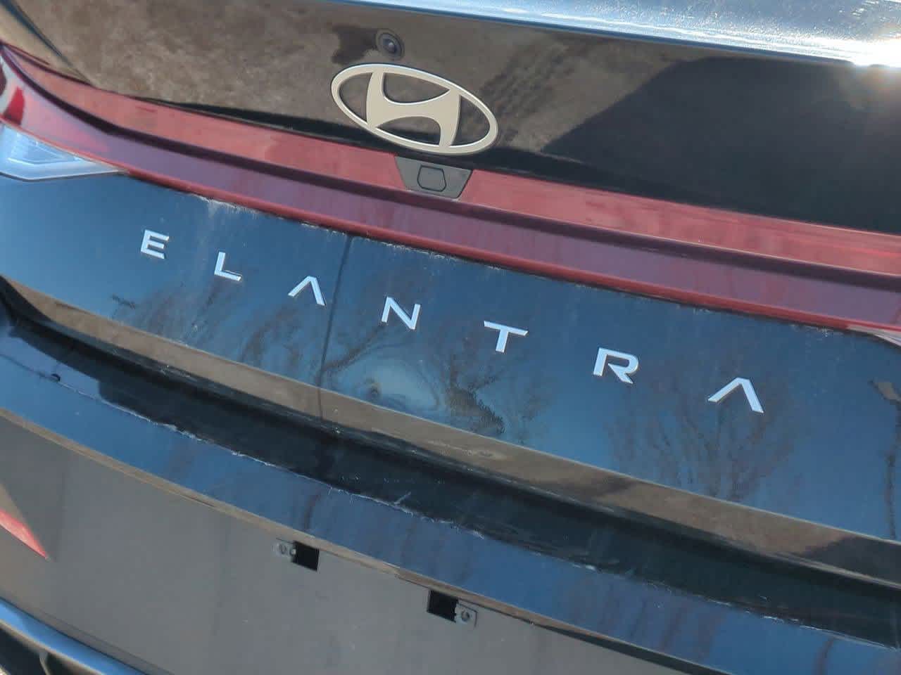 Thumbnail: 2024 Hyundai Elantra - 12