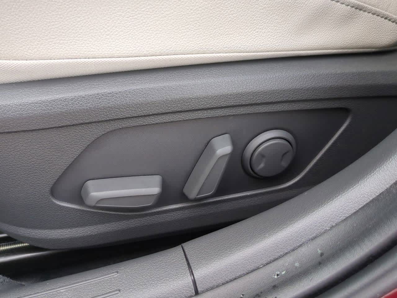 Thumbnail: 2025 Hyundai Sonata - 16