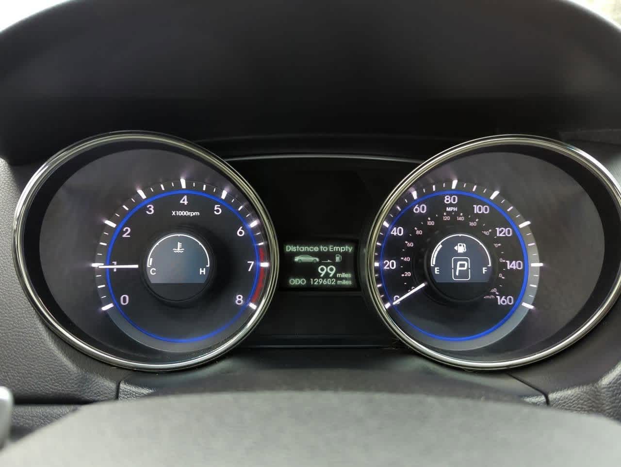 2011 Hyundai Sonata SE 29