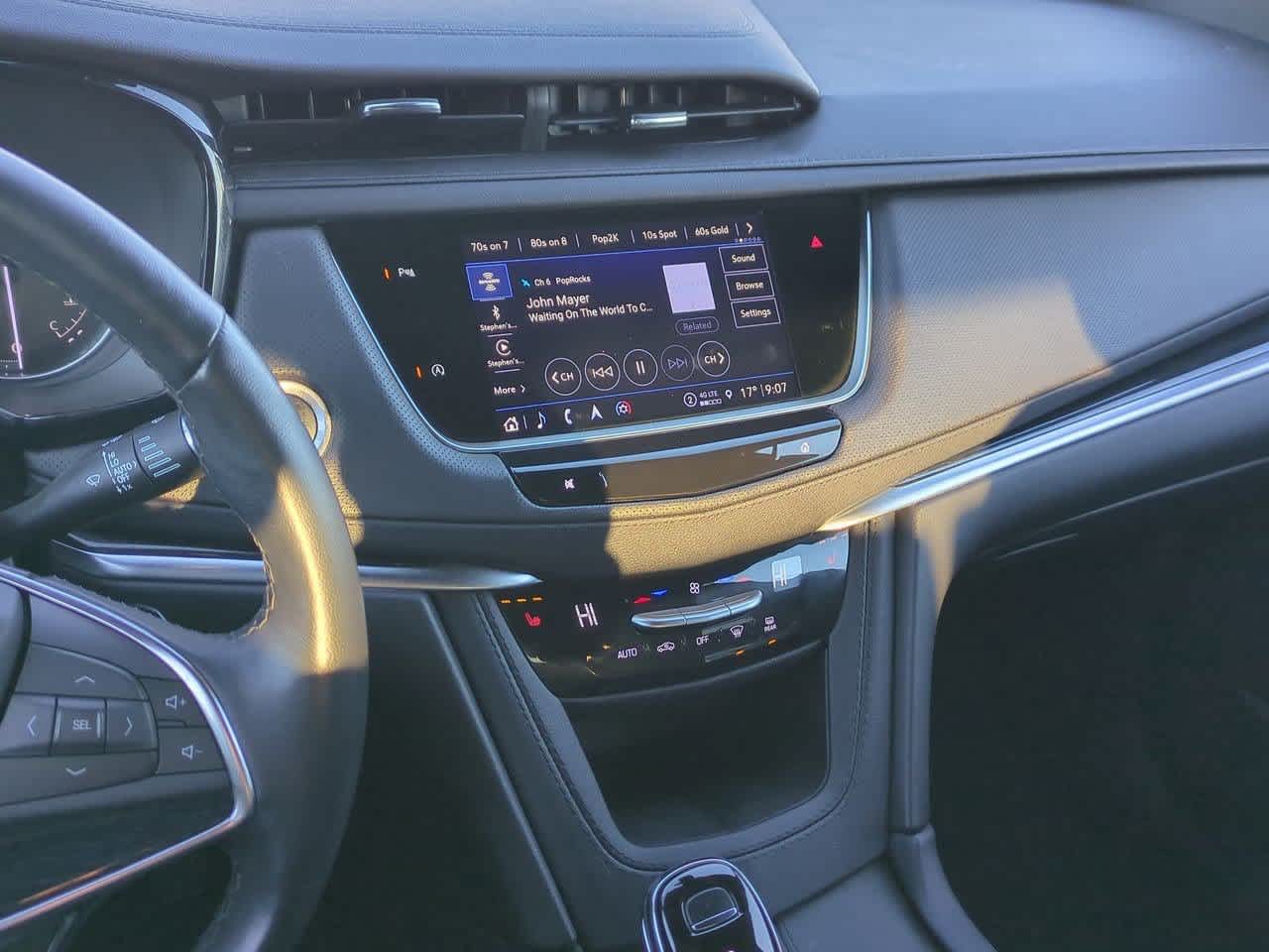 Thumbnail: 2024 Cadillac XT5 - 28