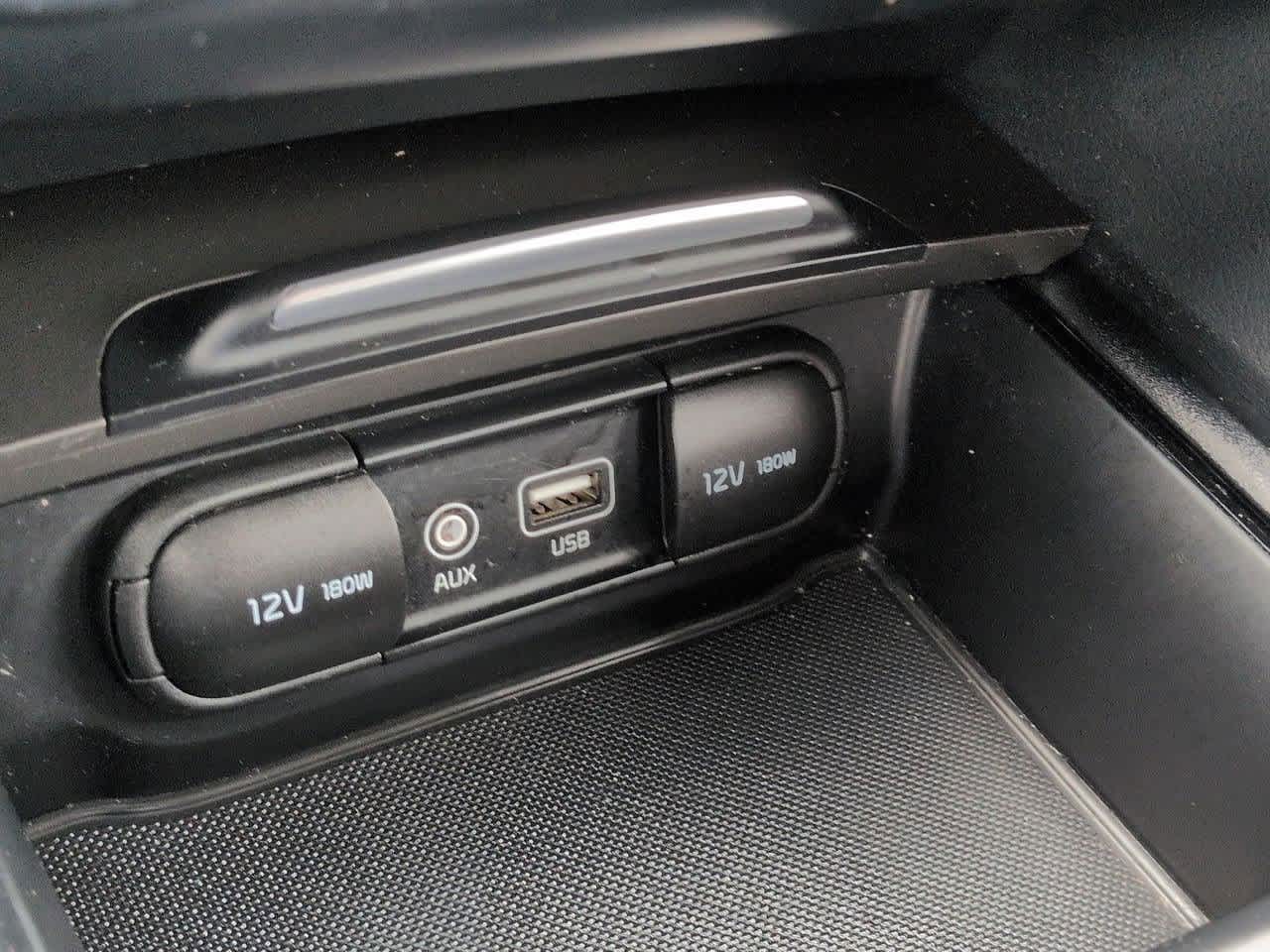 Thumbnail: 2019 Kia Optima - 29