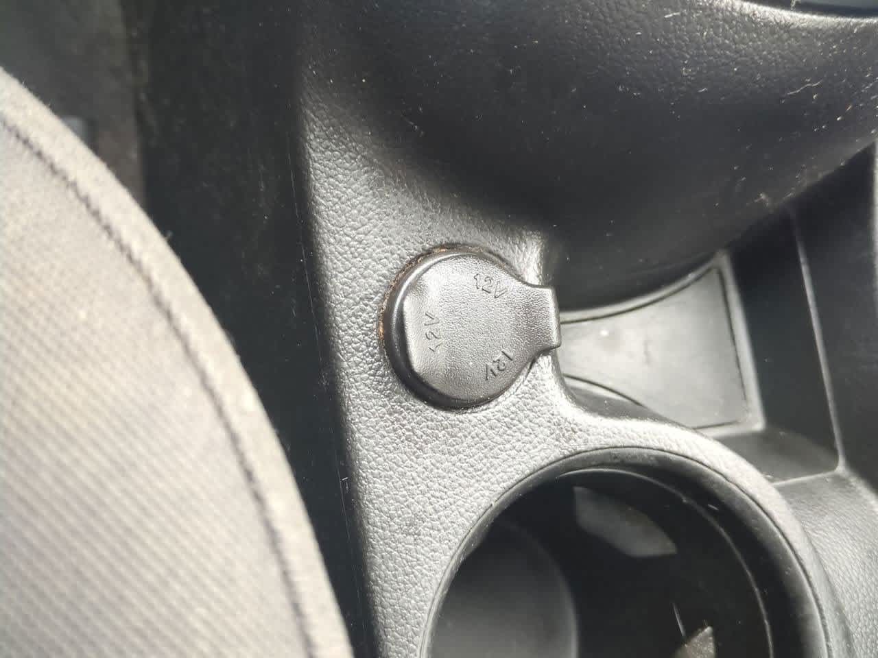 Thumbnail: 2013 Chevrolet Cruze - 28