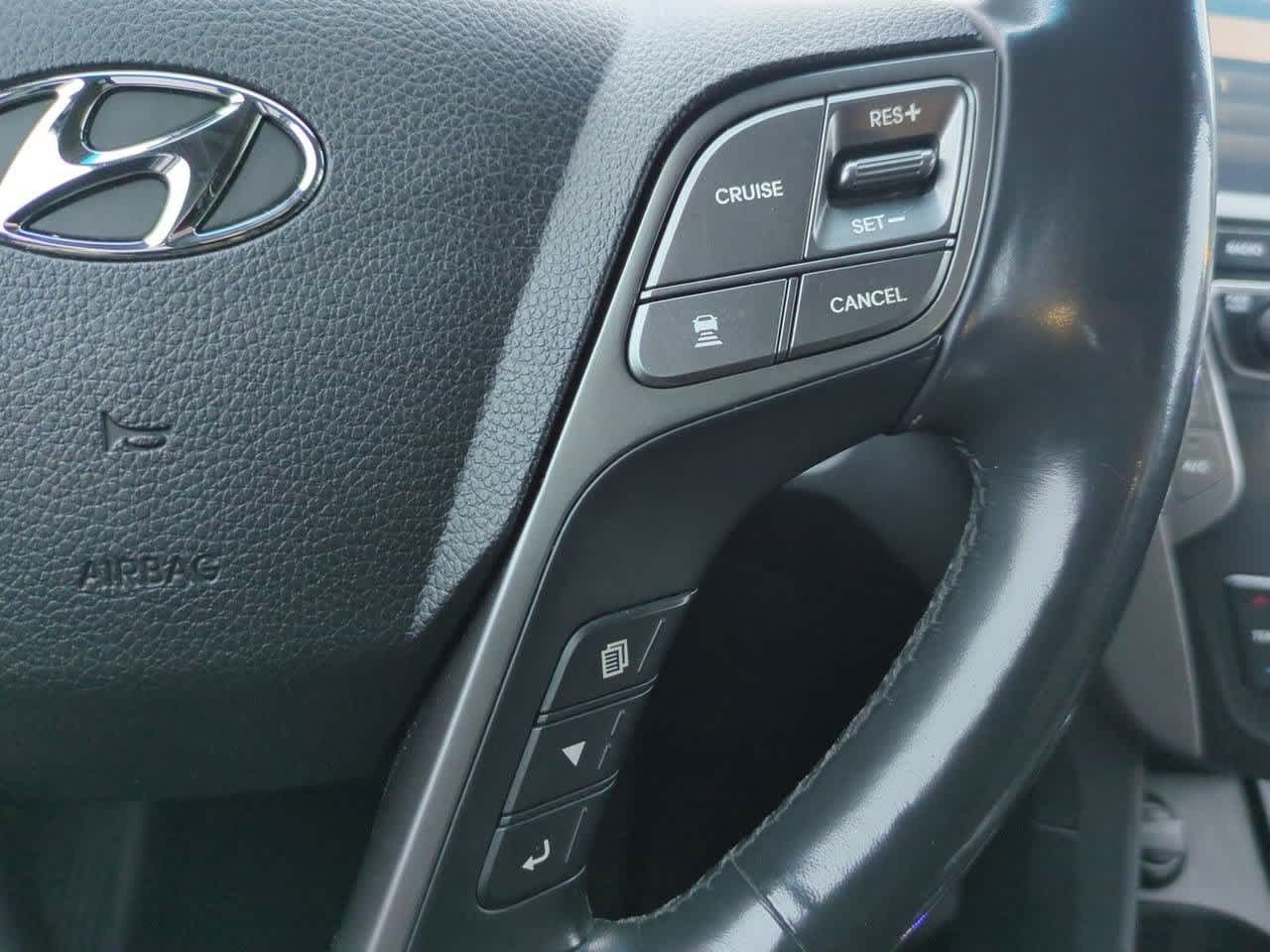 Thumbnail: 2017 Hyundai Santa Fe - 25