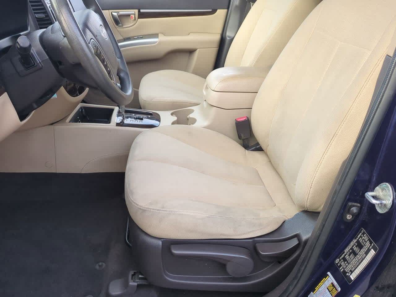 Thumbnail: 2010 Hyundai Santa Fe - 15