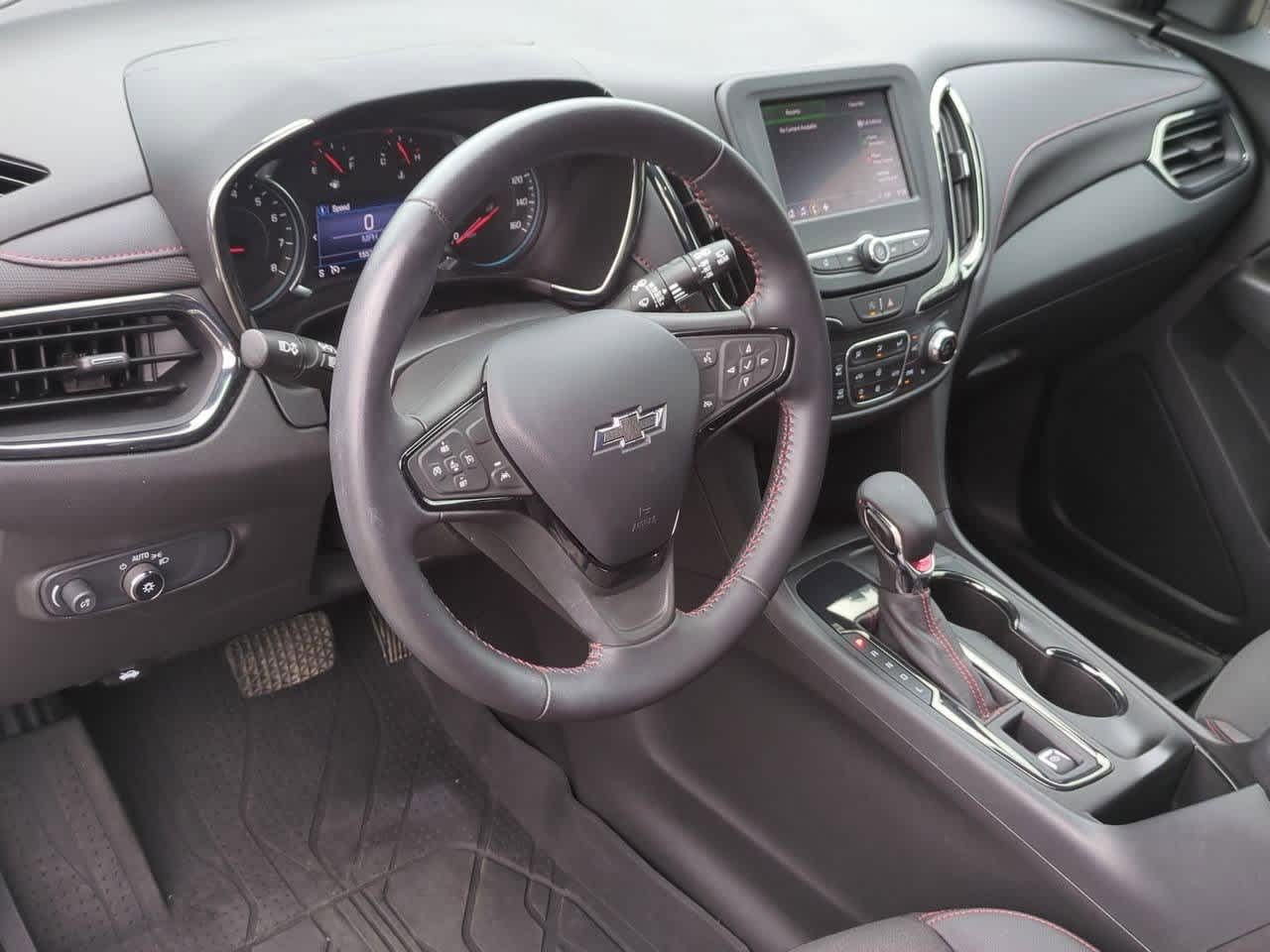 Thumbnail: 2022 Chevrolet Equinox - 2