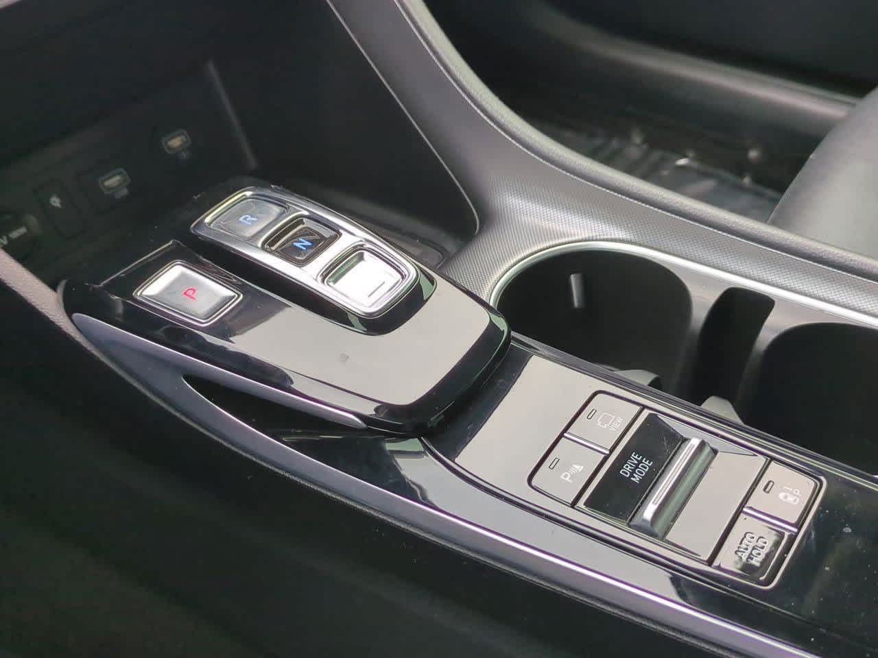 Thumbnail: 2020 Hyundai Sonata - 32