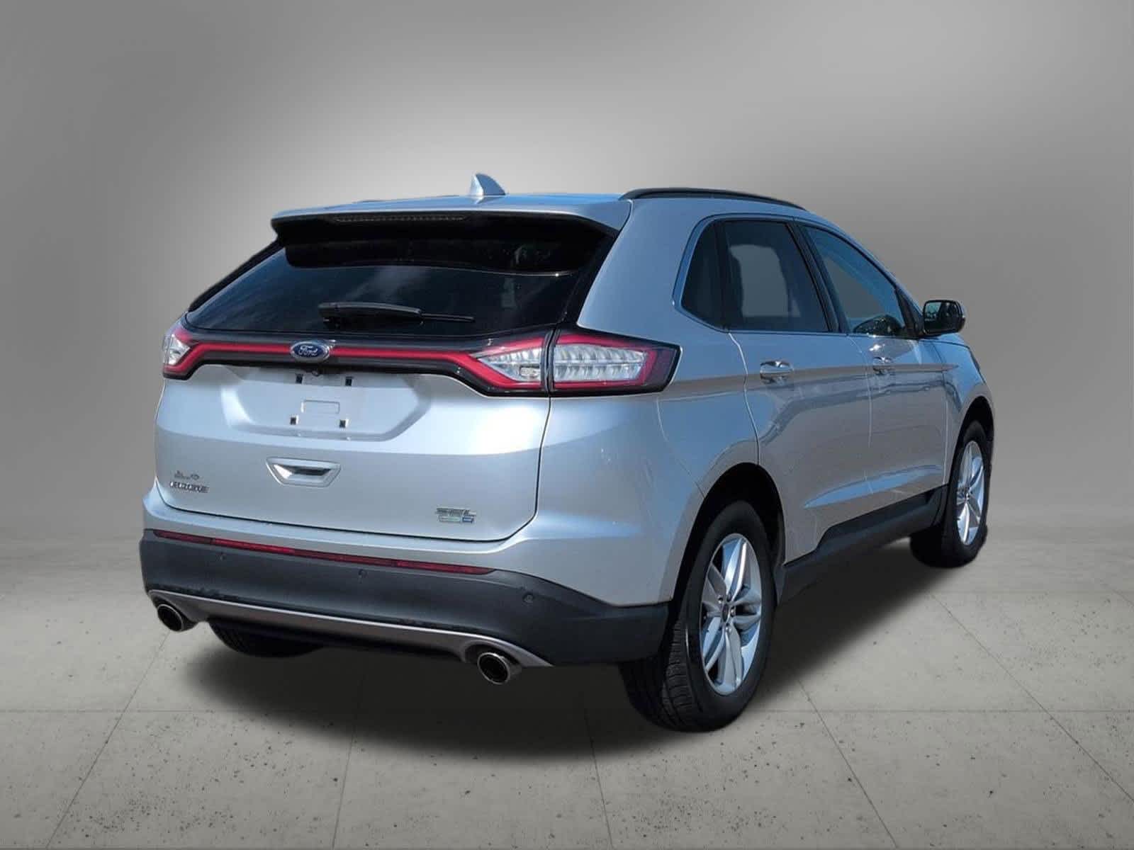 Thumbnail: 2015 Ford Edge - 4