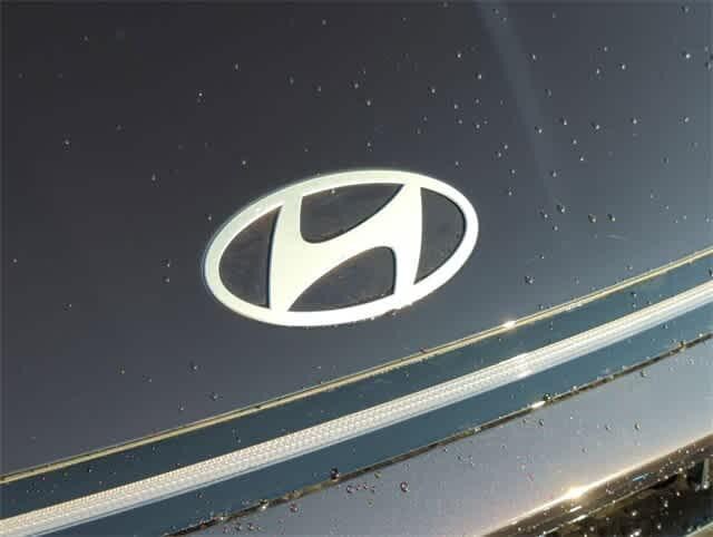 2025 Hyundai Sonata SE 10