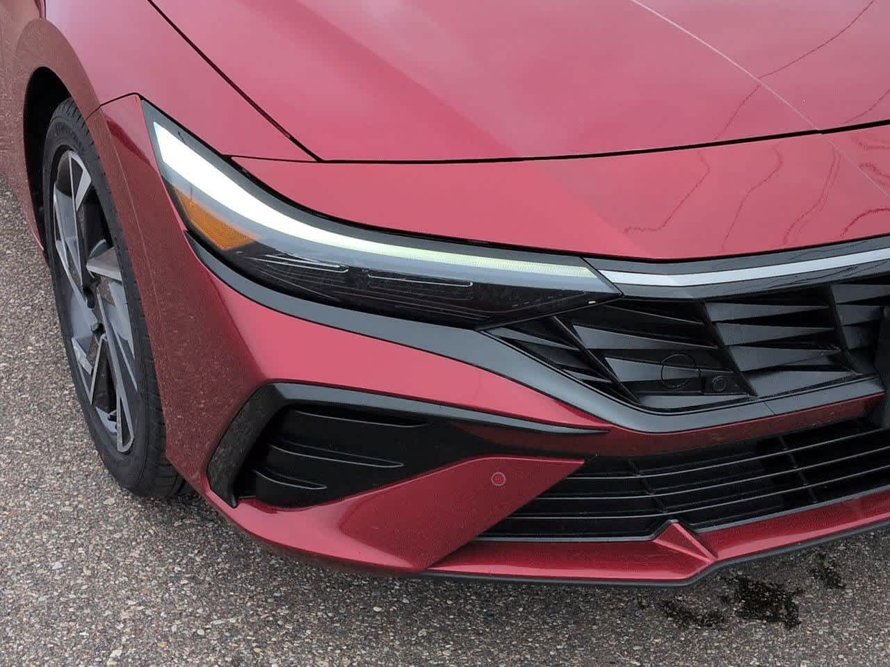 Thumbnail: 2024 Hyundai Elantra - 10