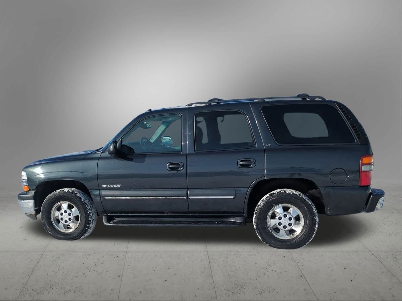 Thumbnail: 2003 Chevrolet Tahoe - 3