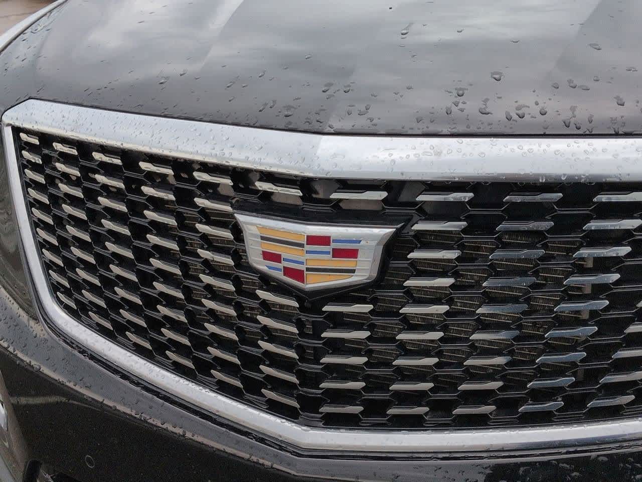Thumbnail: 2023 Cadillac XT5 - 9