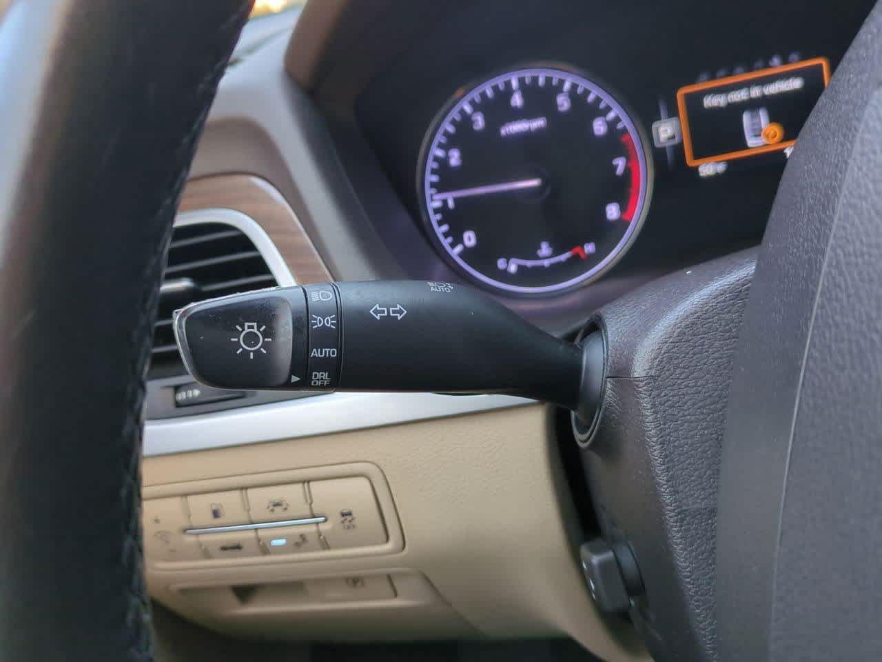 Thumbnail: 2017 Genesis G80 - 25