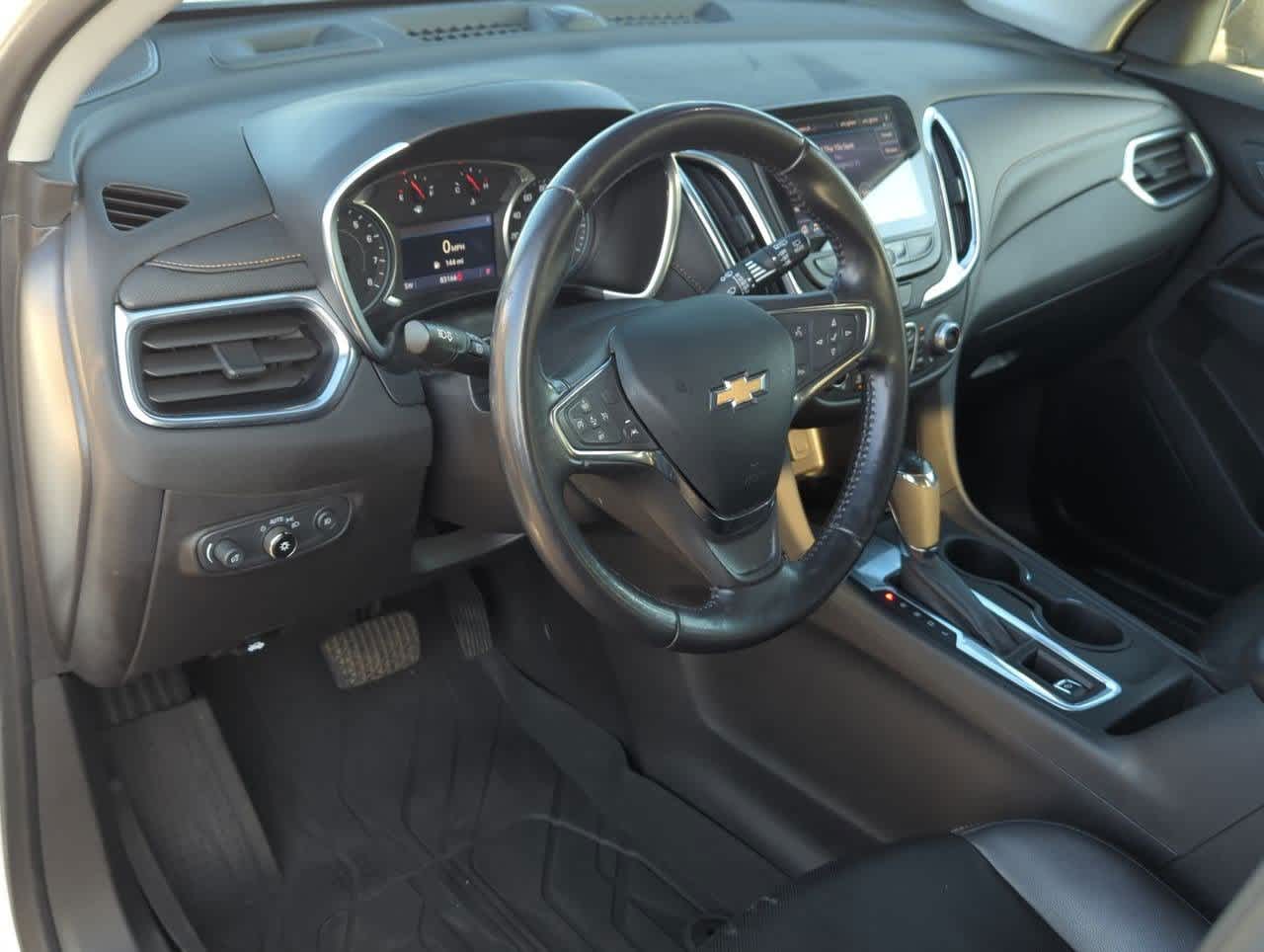 Used 2021 Chevrolet Equinox Premier with VIN 3GNAXNEV9MS155203 for sale in Troy, MI