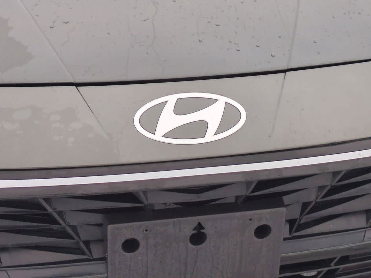 Thumbnail: 2024 Hyundai Elantra - 11