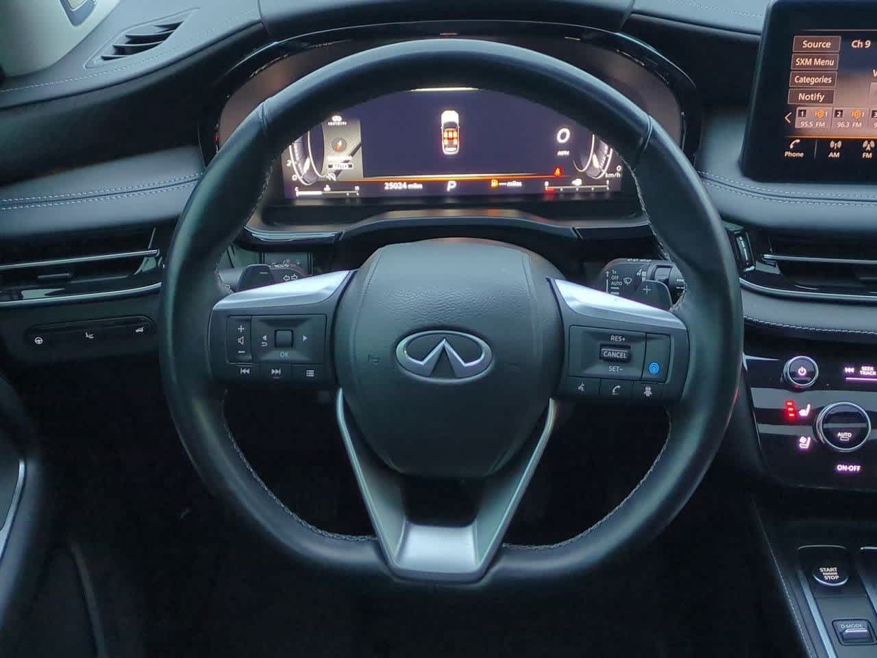 Thumbnail: 2023 INFINITI QX60 - 23