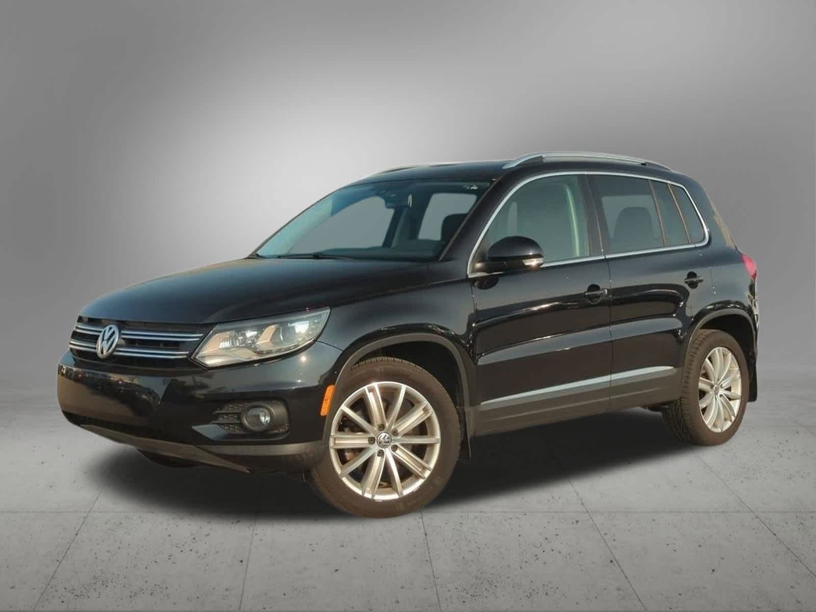 2016 Volkswagen Tiguan SE -
                  Troy, MI
