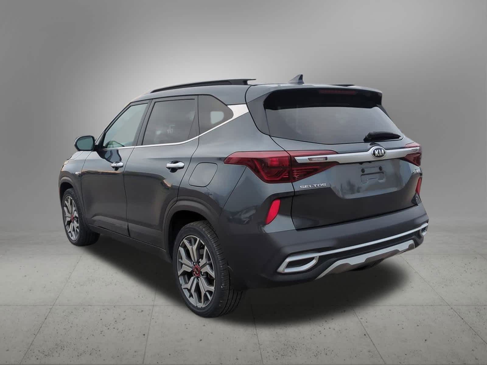Thumbnail: 2021 Kia Seltos - 4