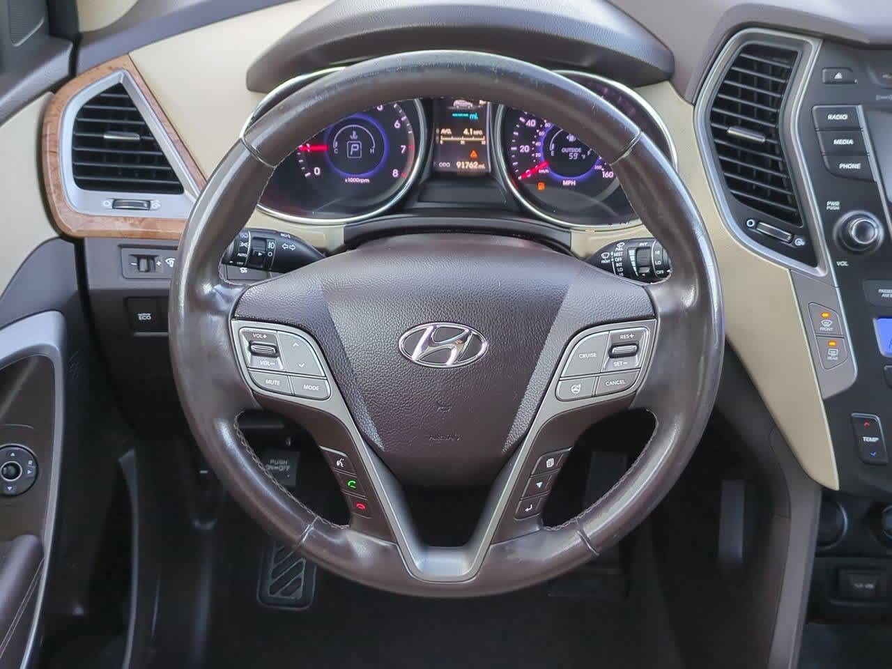 Thumbnail: 2014 Hyundai Santa Fe - 21