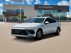 2026 Hyundai Sonata SE Sedan