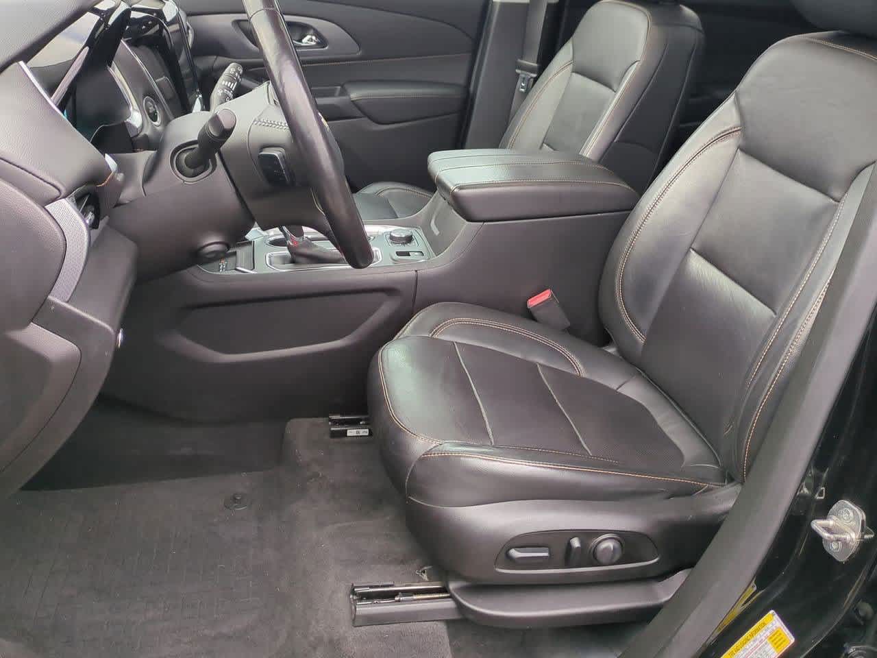 Thumbnail: 2019 Chevrolet Traverse - 15