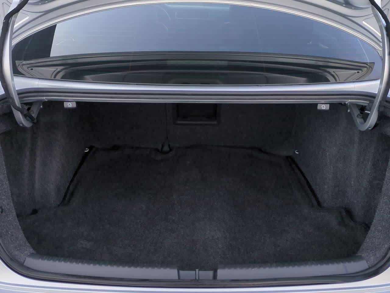 Thumbnail: 2015 Volkswagen Jetta - 34