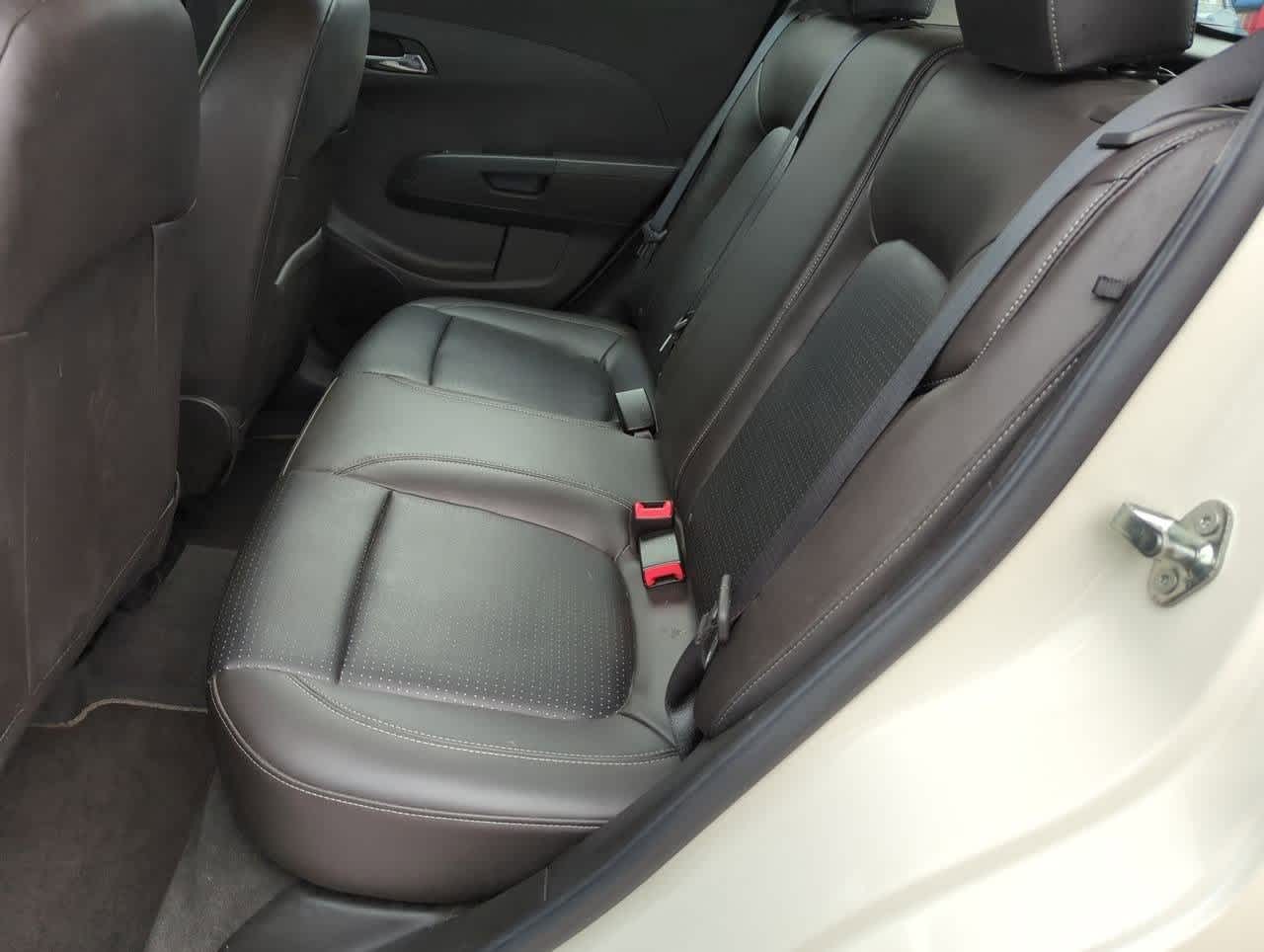 Thumbnail: 2015 Chevrolet Sonic - 18
