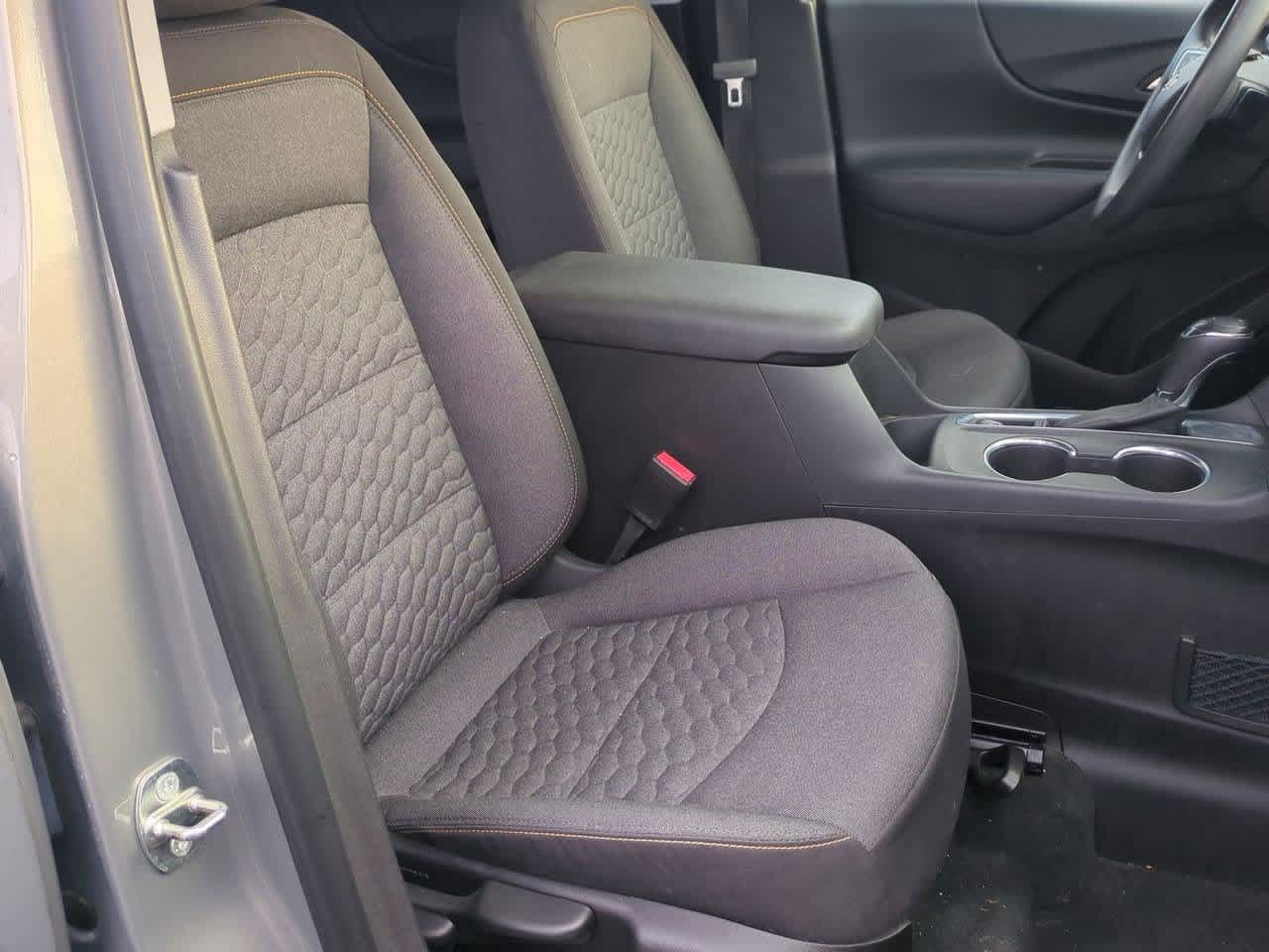 Thumbnail: 2018 Chevrolet Equinox - 20