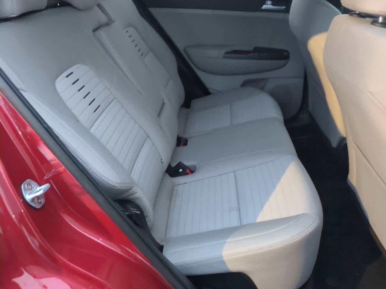 Thumbnail: 2020 Kia Sportage - 19