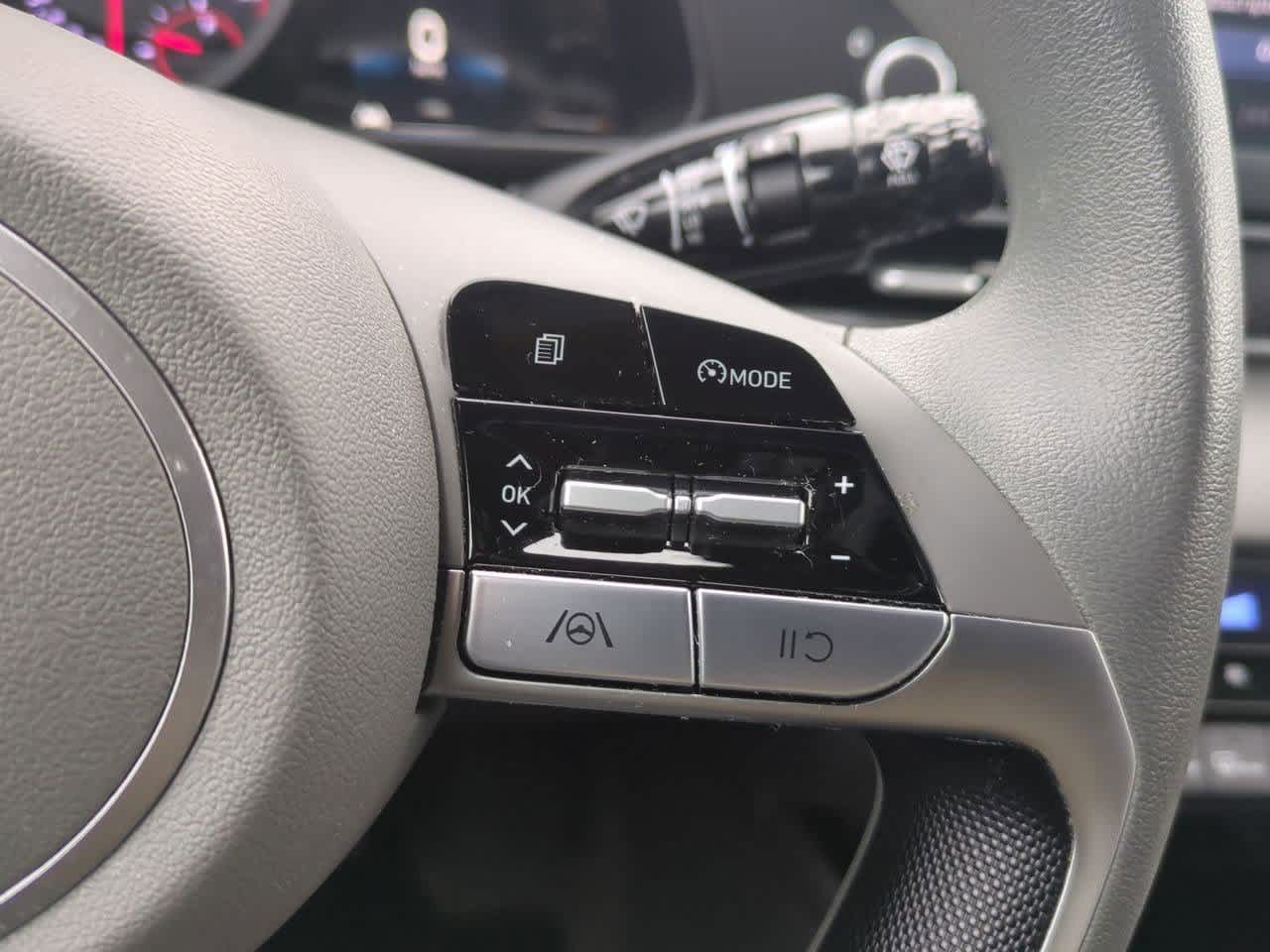 Thumbnail: 2023 Hyundai Elantra - 23