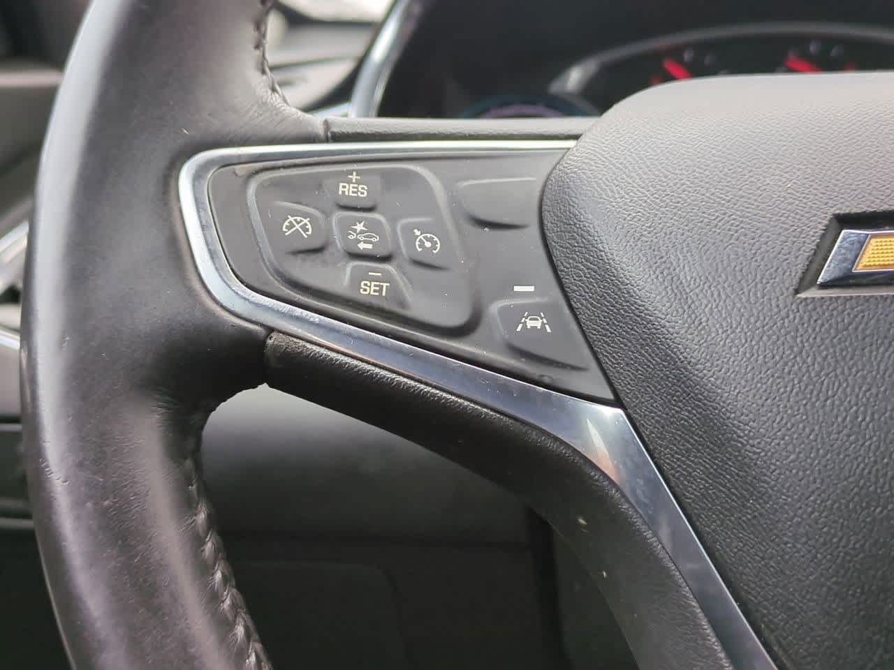 2017 Chevrolet Malibu Eco 21