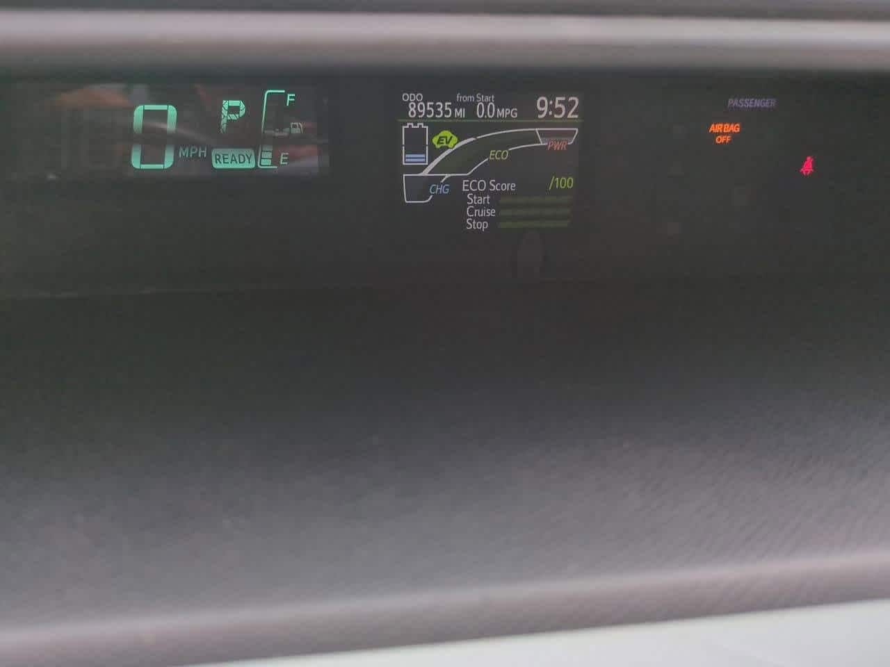 Thumbnail: 2012 Toyota Prius c - 29